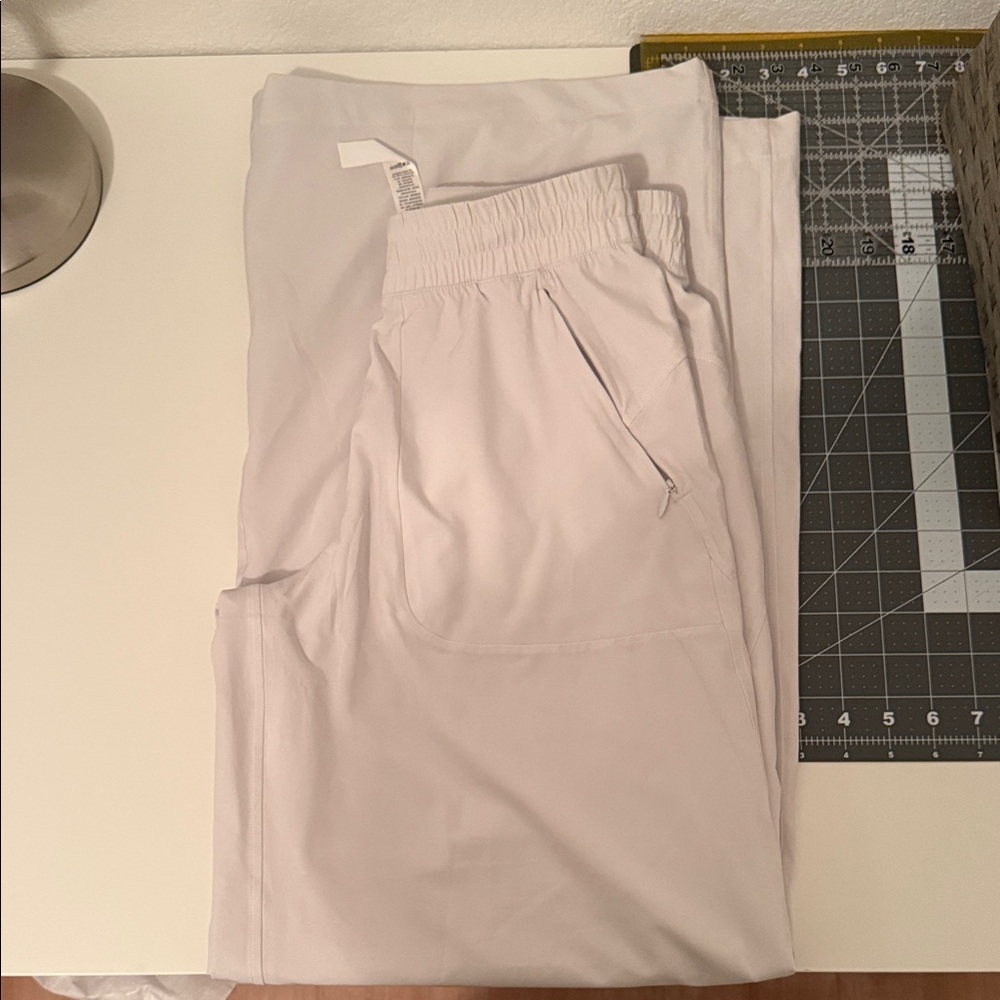 Men's Gray Pants